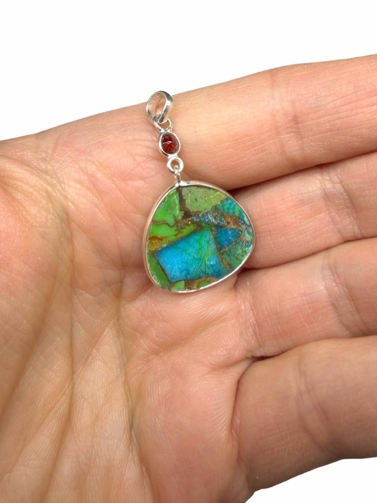 Kingman Green Copper Turquoise Necklace Garnet Pendant Solid 925 Sterling Silver - Picture 3 of 3
